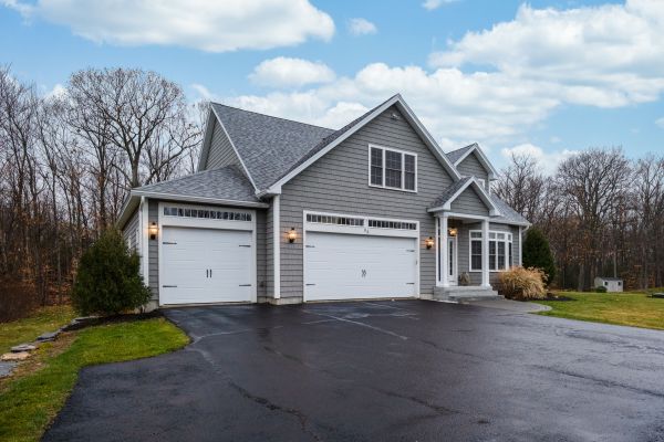 Cost of Driveway Tarring in Cary