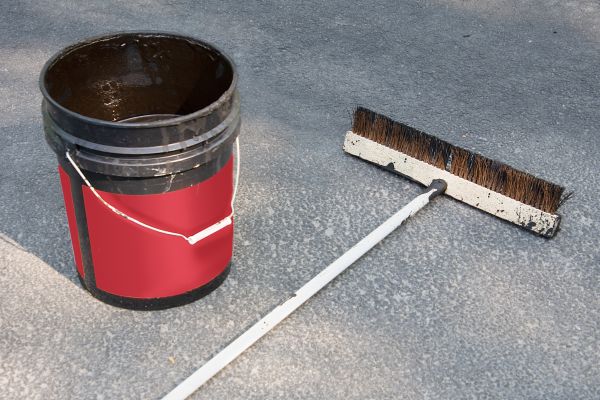 Cost of Tar Driveway Sealing in Cary